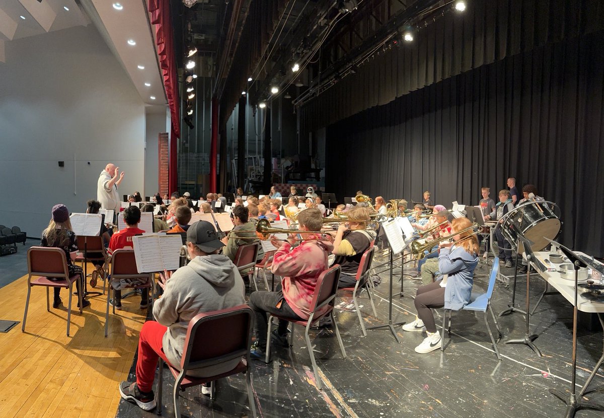 ⁦<a href="/Eastgate6NKC/">Eastgate6thGradeCenter</a>⁩ 6th Grade Honor Band students from Eastgate and Gateway are rehearsing at Winnetonka High School.  Wow!!!  Tomorrow’s concert is going to be amazing!