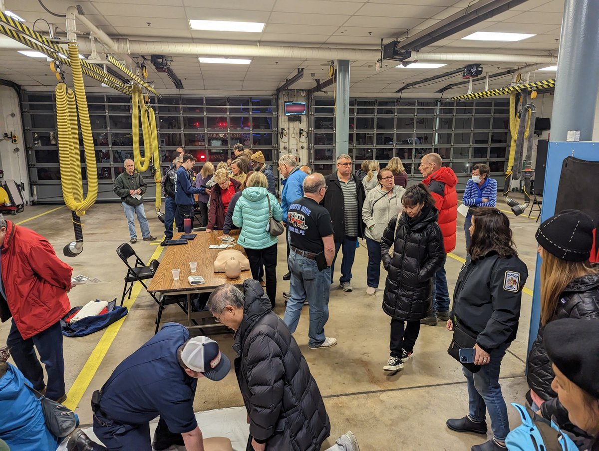 Many thanks to the more than 100 residents who came out to our hands-only CPR event last night!  We hope you never have to use the skills we taught you, but you're prepared now if you need to. 

<a href="/ffxfirerescue/">Fairfax County Fire/Rescue</a>