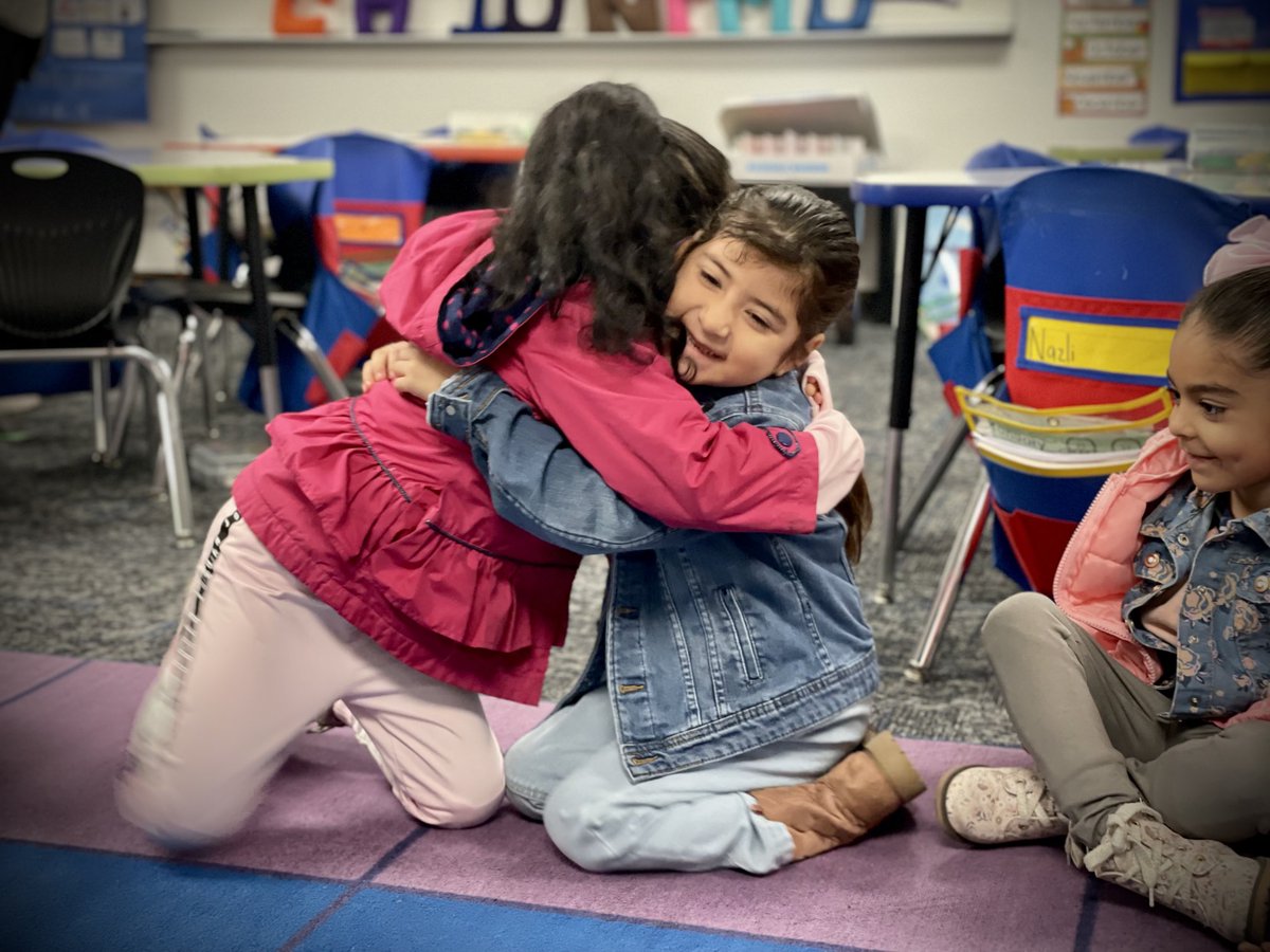 TreAdamsVVUSD's tweet photo. What a great way to start the day! Ms. M.’s Kinder class is #tootling during their morning meeting and recognizing others for #SOARing ! #PBIS @ValVerdeE_VVUSD @ValVerdeUSD @ValVerdePBIS @VVUSDEdServices https://t.co/0JmDREUIbu