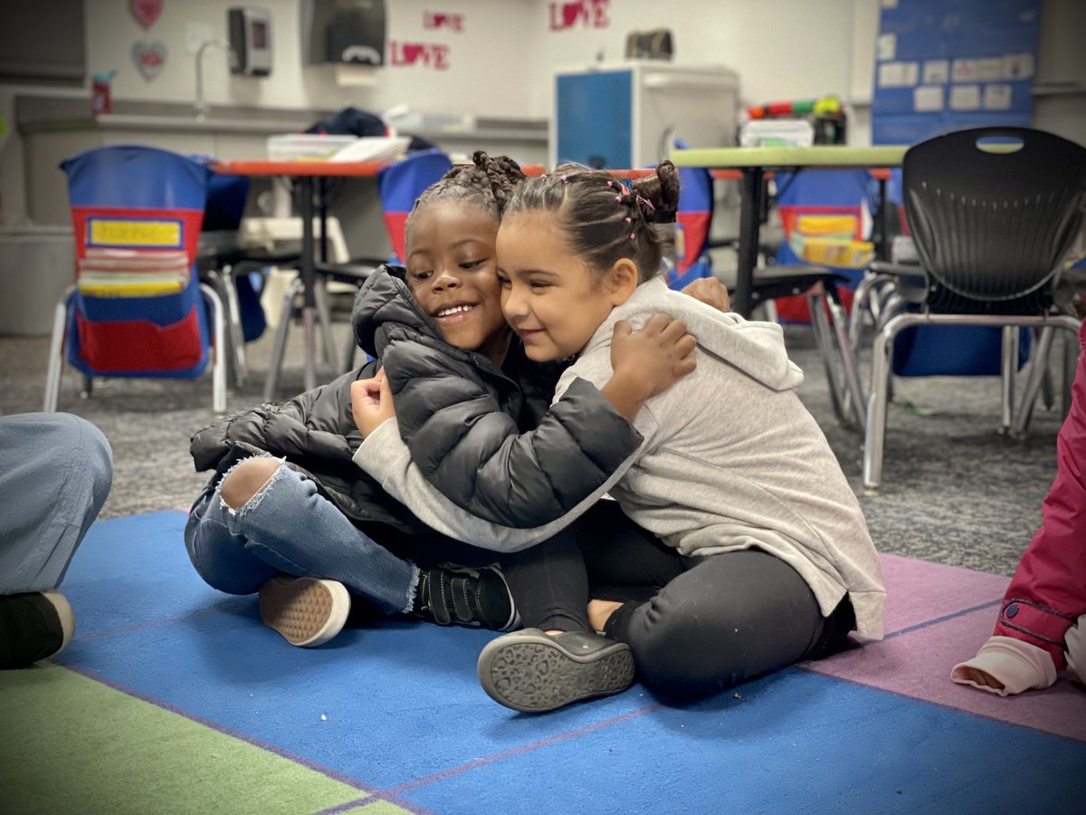 TreAdamsVVUSD's tweet photo. What a great way to start the day! Ms. M.’s Kinder class is #tootling during their morning meeting and recognizing others for #SOARing ! #PBIS @ValVerdeE_VVUSD @ValVerdeUSD @ValVerdePBIS @VVUSDEdServices https://t.co/0JmDREUIbu