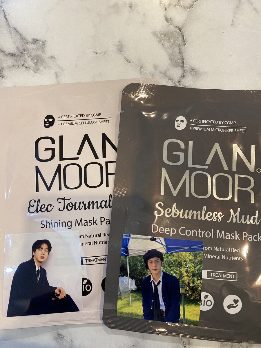 nimodream's tweet photo. I really hope Glanmoor cosmetics do well. I was so emotional when I heard that the CEO sent me a gift even though the company was having a hard time for Jin's birthday event.
Naturalism I hope that the mild cosmetics Glanmoor will be loved by many people.ㅜㅜ
#amy #good #bts https://t.co/dKZj3SWvRh