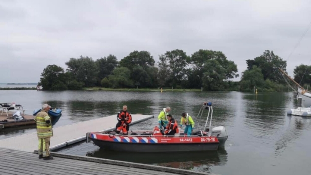 [Extra] Postcommandant Wiet Soonius: ‘Nu de boot er achteraan. Wat blijft er dan van Muiden over?’ -  nieuwsbladvoorhuizen.nl/nieuws/112/307…