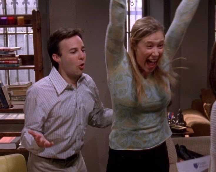 thinkergilmore's tweet image. mental state: paris geller