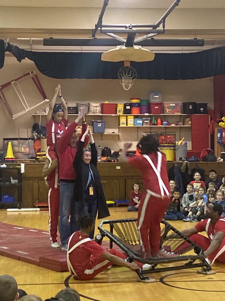 Jesse White Tumblers visit Ardmore!
ardmore.d45.org/?post_type=new…