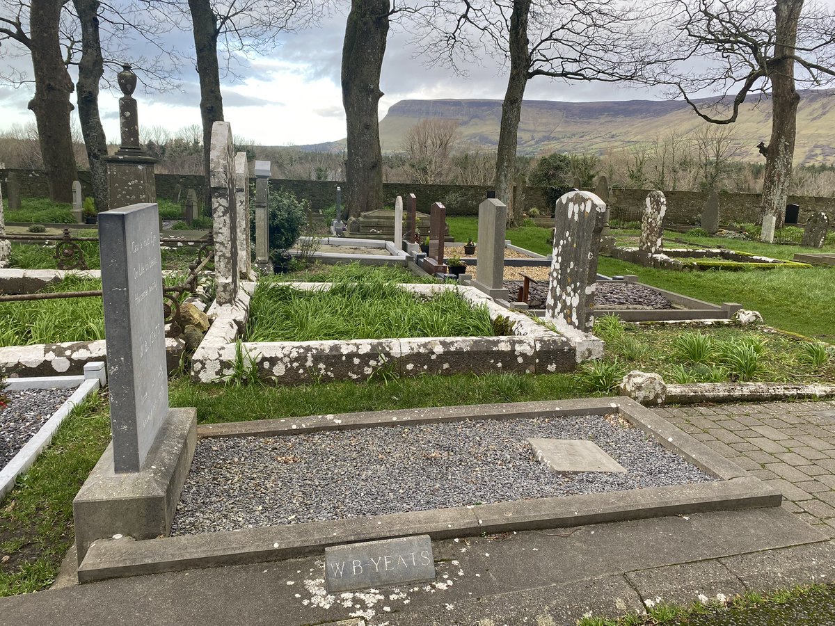 jackiemcguin's tweet photo. Day 34/1495 of #100daysofwalking #1500daysofwalking Lovely sunny walk by the river followed by lunch with @CCazza in #PinkClover Drumcliffe. Paid my respects to WB when there. https://t.co/WHEkwzoDzs