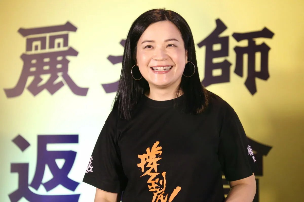 Carol Ng, ex-chairperson of the #HKCTU has been imprisoned for 705 days without a trial today. She faces charges of 'conspiracy to commit subversion' under #HK National Security Law just for running in a primary election. More about this brave woman: hklabourrights.org/research/carol… 1