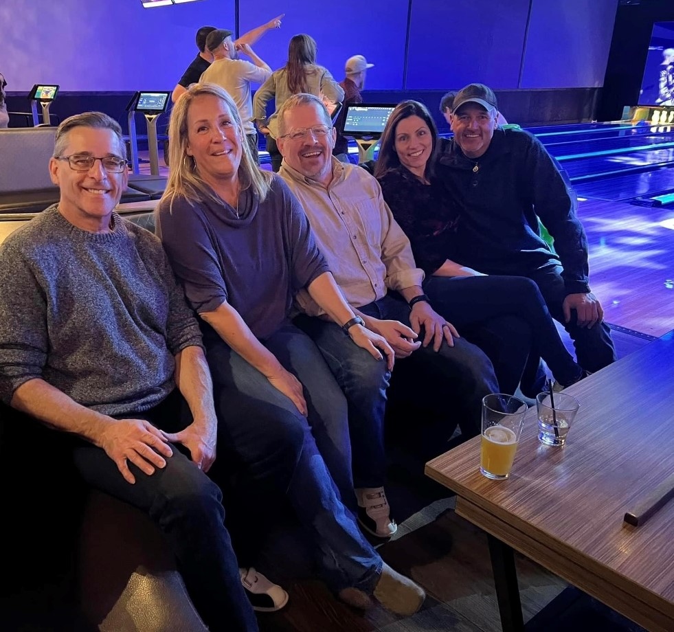 NationalSignCT's tweet image. Last weekend, our team gathered to eat, drink, and be merry for a belated holiday celebration!

#nationalsignct #wehandleitall #itsallinberlin