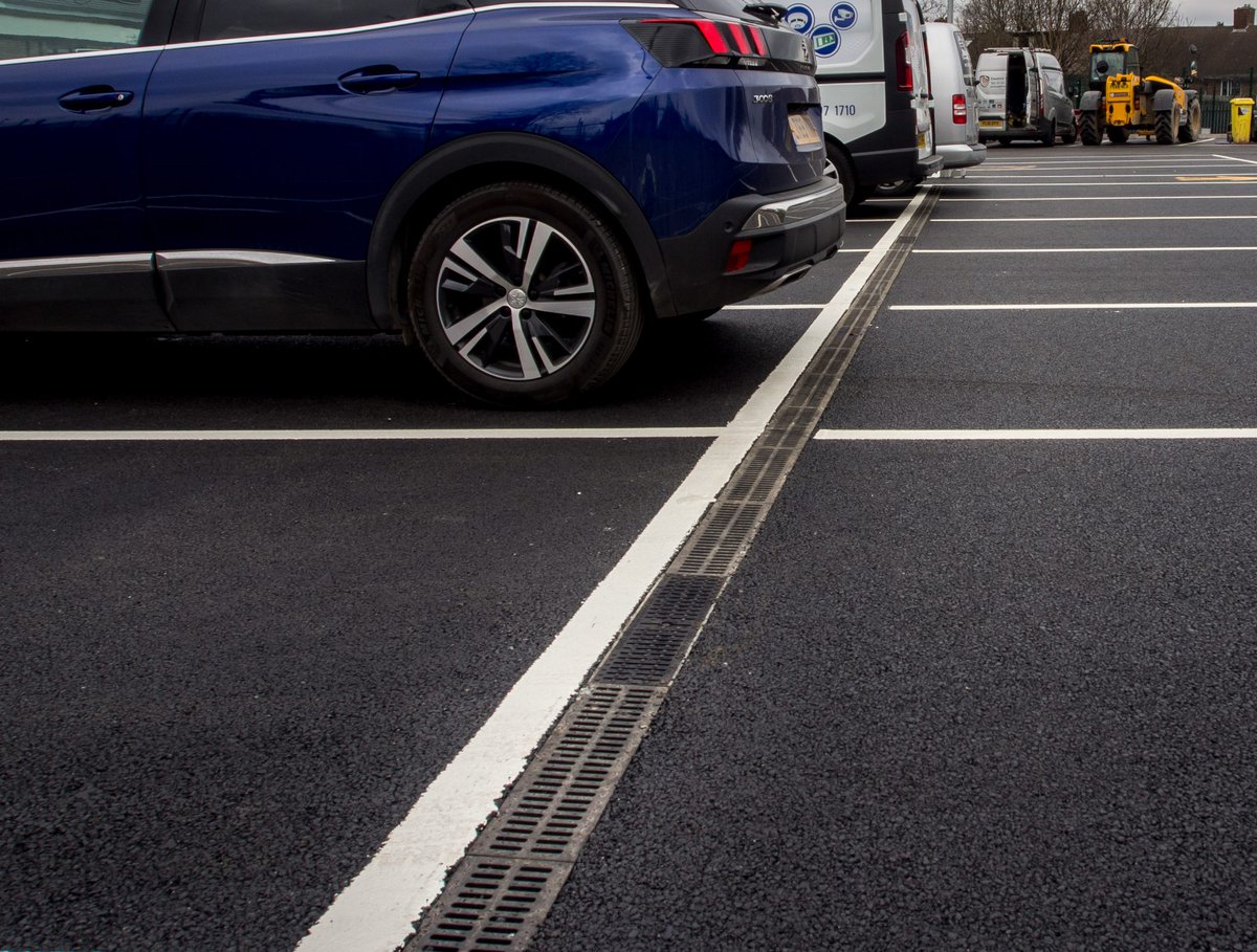 Balfour Beatty, infrastructure specialists, have been awarded a huge £1.2 billion contract for 16km of new roads for the UK’s Lower Thames Crossing project.

💡In 2021, we helped Balfour Beatty with Durachannel to improve sustainability!

Read more here:
bit.ly/3XGmZSh
