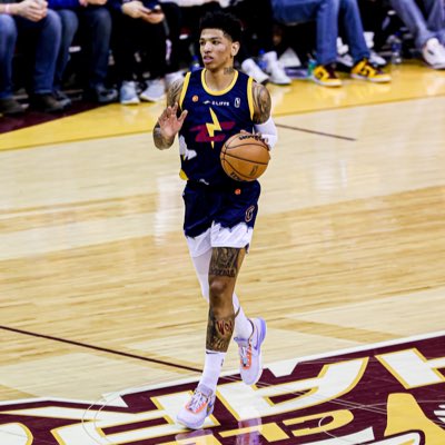 #NewProfilePic https://t.co/APhAmzk7VG<a href="/tag/newprofilepic"class="tags">#NewProfilePic</a>