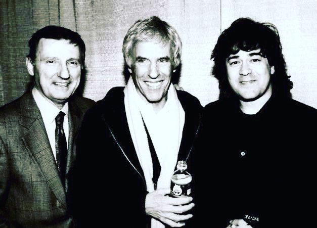 BurtBacharach's tweet photo. Backstage memories with John Titta and Frank Military

📸  @johntitta https://t.co/U0wpBDrVxy