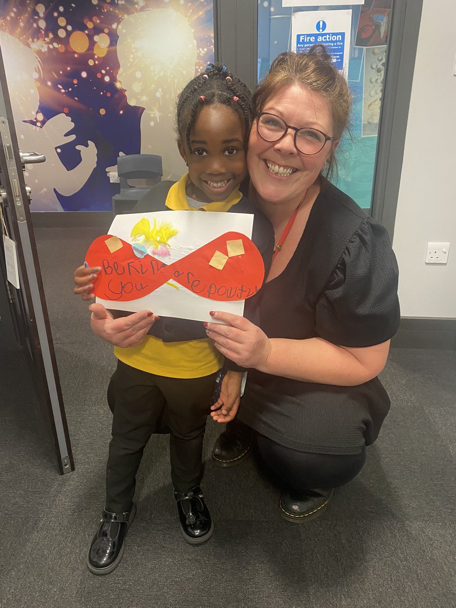 A lovely visit this afternoon from <a href="/EYFSKBA/">EYFS</a> What a beautiful sentiment to share @KbaPrimary 🥰