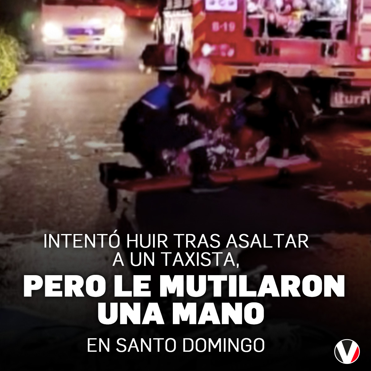 #ATENCIÓN | Sujeto, acusado de robar un celular, se quedó sin una mano tras ser linchado por un grupo de taxistas en la provincia de Santo Domingo. El sospechoso registra siete antecedentes: bit.ly/3X32EWb