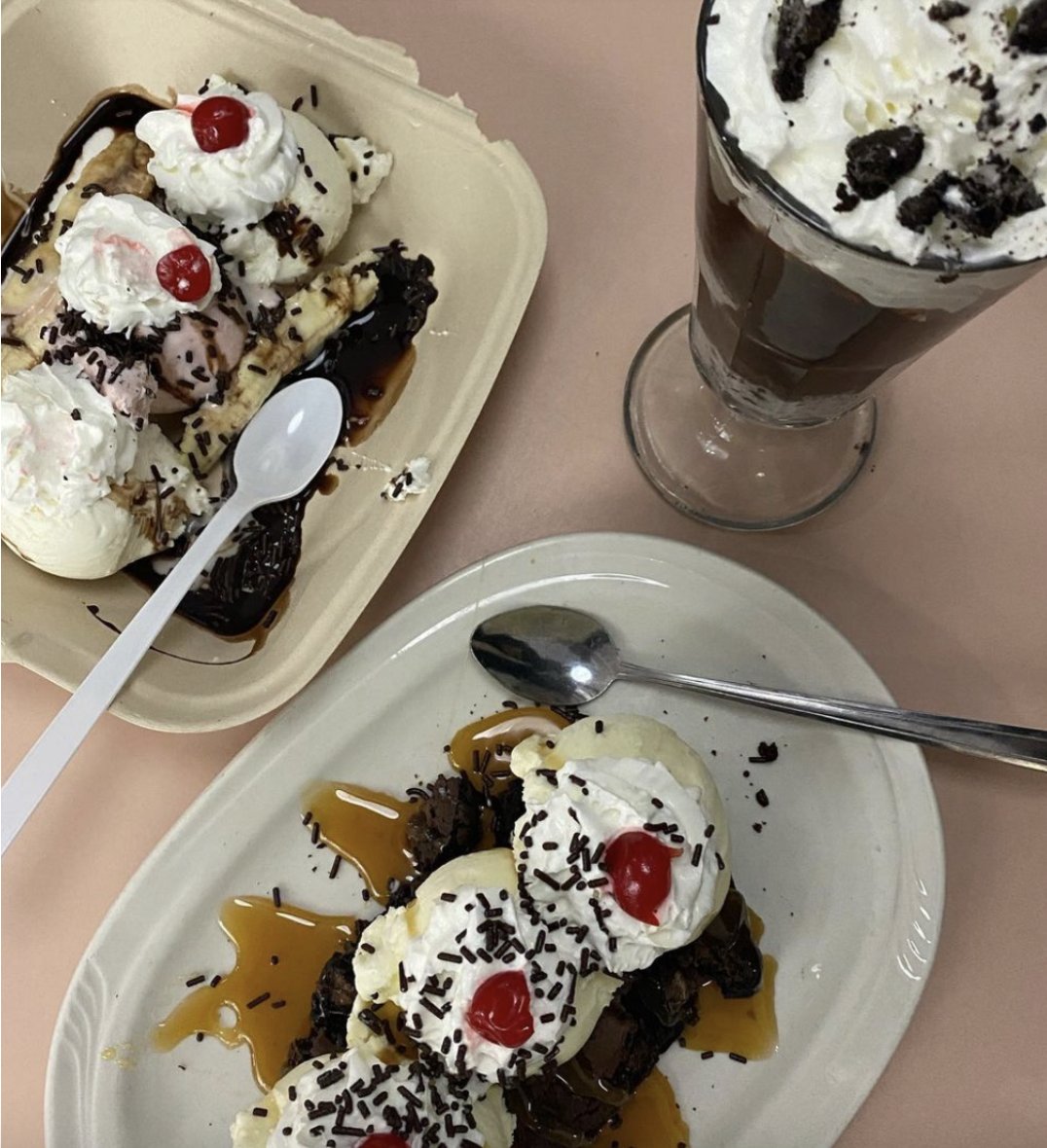 This one is for all of you who are needing somethin’ sweet! 😋

📸 loca.debb on IG