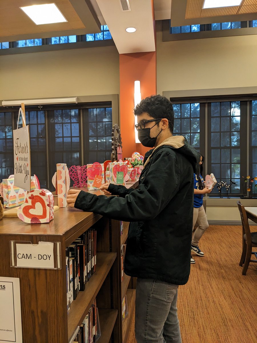 T-Stem Book Club tweet media