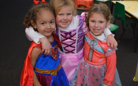 Superhero Day in Reception: The Year R children have had a brilliant Superhero focus day!  fbacademy.co.uk/news/?pid=1&ni…