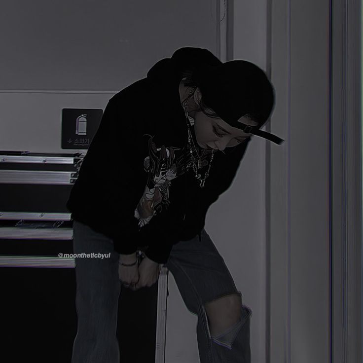 ㅤㅤ

            ──── Have a nice evening.

ㅤㅤ