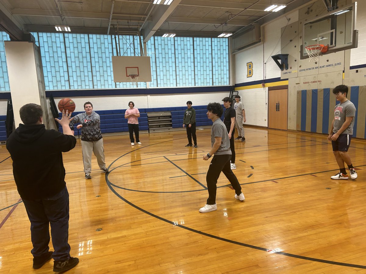 Basketmom tweet media