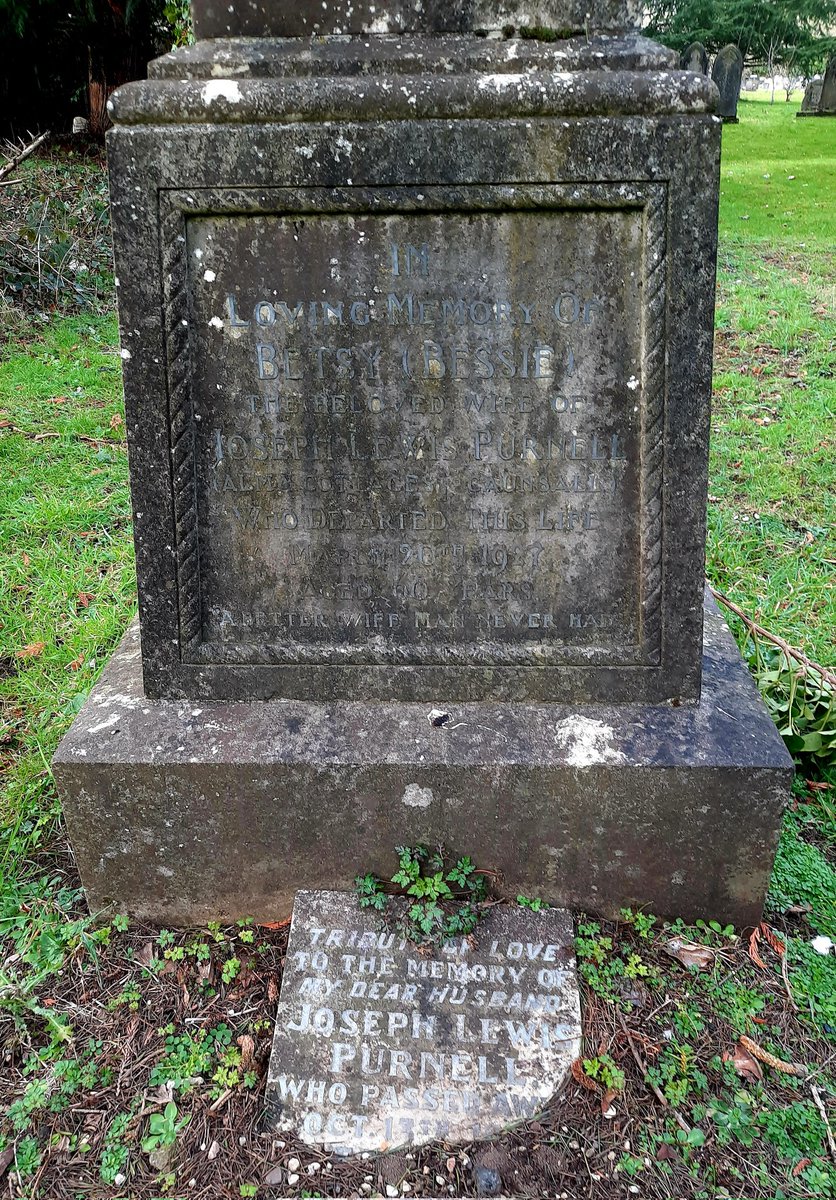 InscriptionsWw1's tweet photo. #RememberedHere
Gunner Cyril Lewis Purnell
Killed in action 2 August 1917
Aged 20
"GAVE HIS LIFE FOR HIS COUNTRY"
#RoyalGarrisonArtillery
#StPetersChurch #Cookley #Kidderminster
#WW1 #LestWeForget
Online records via https://t.co/1ogqJ0ZABX https://t.co/7JSwBsNP6d