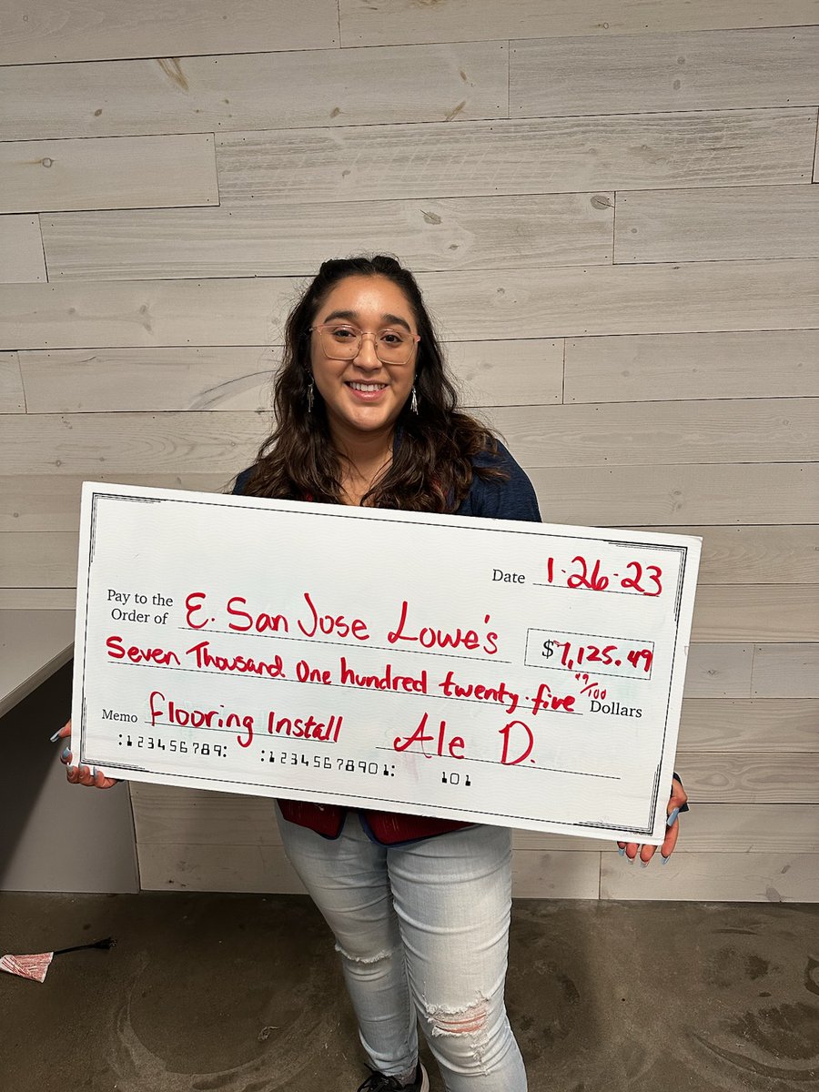 MV2790's tweet photo. A couple big checks #2790 https://t.co/3atnNQPlFQ