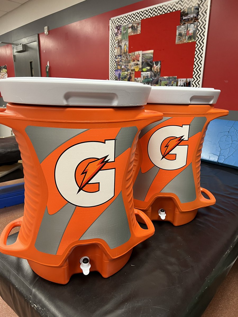 Super excited to get my back ordered coolers today in the old/ new design! So much easier to lift. Thank you 🧡@GPPartner