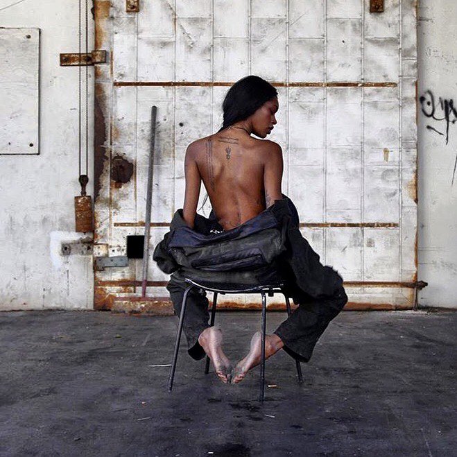 BRI RO ART ☾ eth | tez ☽ tweet media
