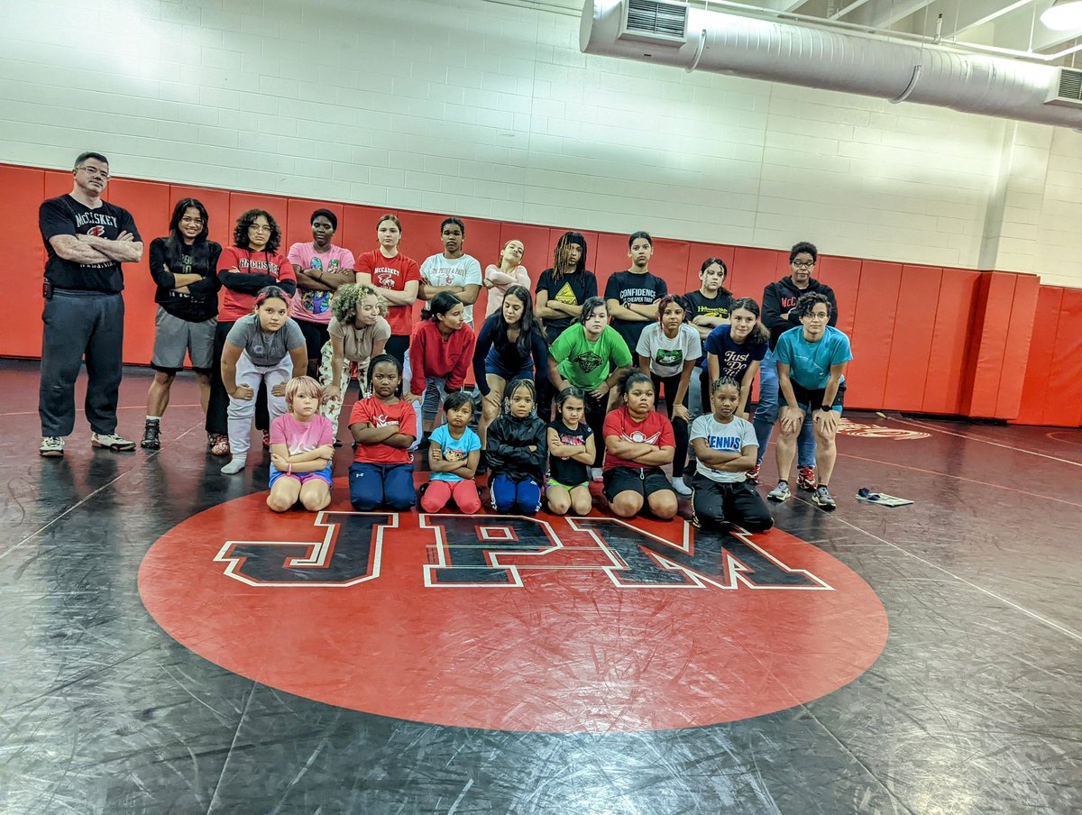 BtsLancaster's tweet image. Did You Know ❓

47% of the 260+ youth served this year have been female student-athletes! Across all of our programs, female participation has gone up by 25% from last season. South Central PA is leading the charge for supporting girls wrestling!

#WrestleLikeAGirl | #SanctionPA