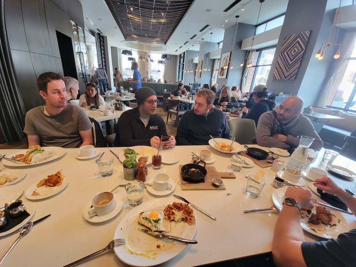 binghott's tweet photo. Post-Whalie Foxwell Founders member breakfast 👌

Thanks @andrewfoxwell (wish you were here!) https://t.co/NFebt5OqR8