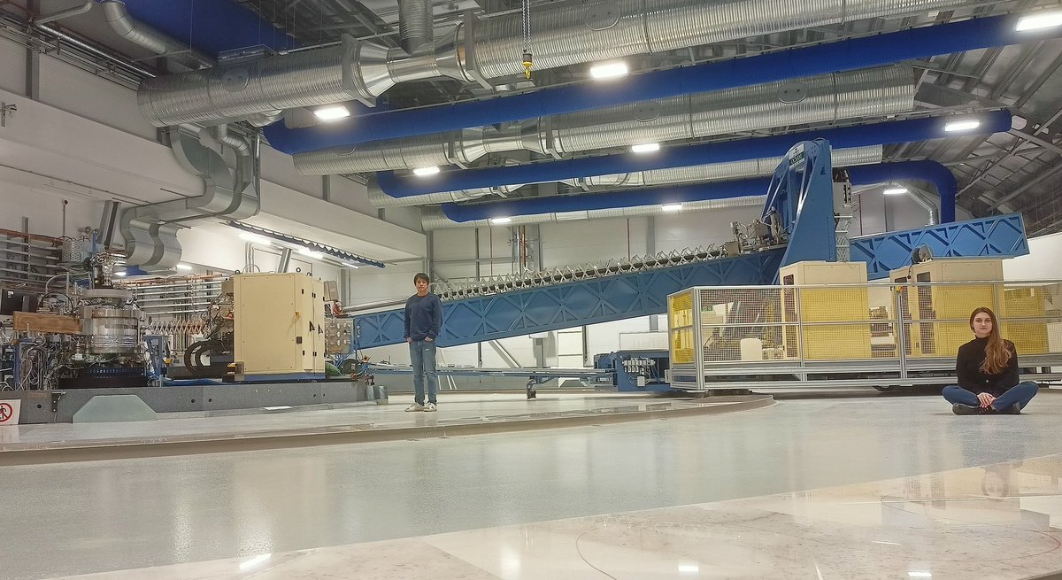 JohanChangLab's tweet photo. Thank you @DiamondLightSou, thank you Jaewon, thank you the I21 beamline team! Thank was intensive but rewarding week of RIXS studies for part of our synchrotron team, Iza and Qisi (in Fig.1), supported by Benoit (from @cdf1530)👨‍💻👨‍💻👨‍💻 https://t.co/5ciEpJXMCI