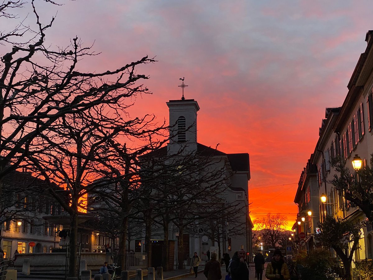 Carouge 🤩 @GeneveTourisme