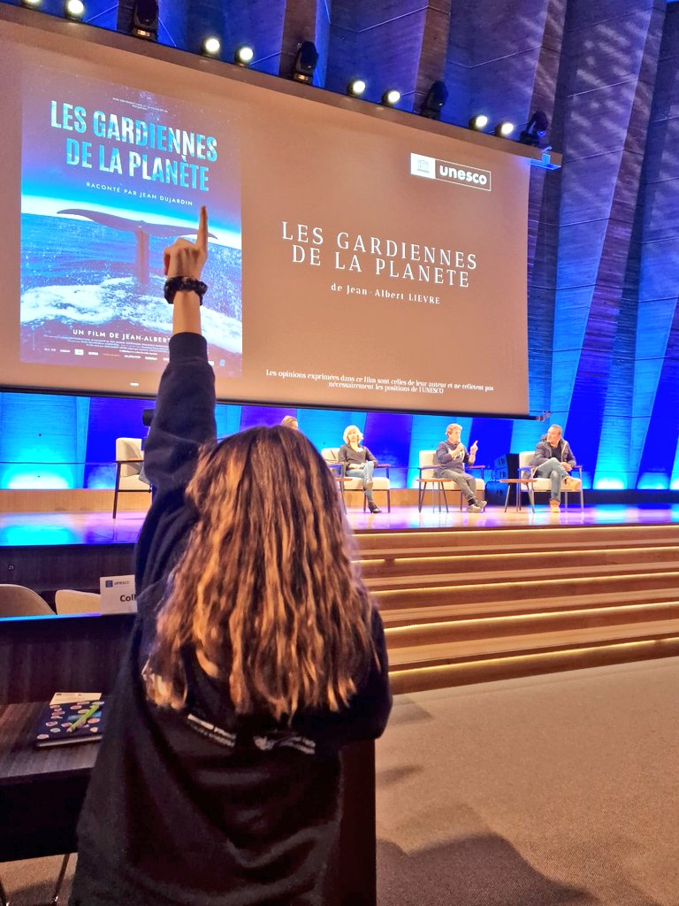 AdelPaget's tweet photo. Nos Eco-Délégués invités @UNESCO et au 1er rang pour le campus XL sur la protection de notre 🌍. Projection en avant-première des Gardiennes de la Planète, rencontre avec l'équipe du tournage et campus. 
🙏🏼 aux équipes, c'était extraordinaire 🌟🌟🌟🌟🌟
#lesgardiennesdelaplanete https://t.co/poo0VFeMBD