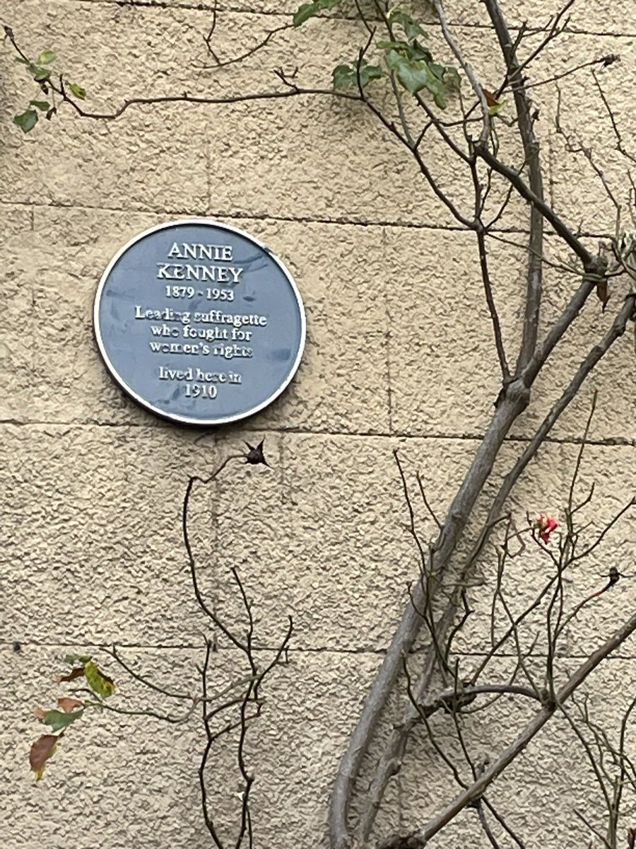 Walked 4.3 miles today, part of 56 miles in February <a href="/RefugeCharity/">Refuge</a> challenge. My route included #blueplaques celebrating #womenpioneers in Clifton #Bristol. 

Came 2nd <a href="/RubyJeansCoffee/">Ruby Jeans</a> quiz last night w/ <a href="/mr_comics/">BenPM</a> and got to choose <a href="/RefugeCharity/">Refuge</a> to donate prize money to.