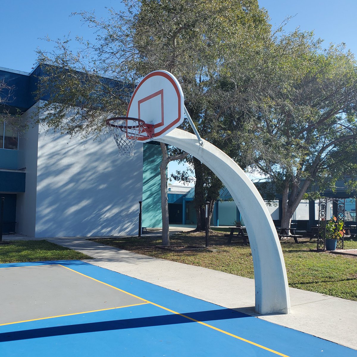 KLEfamily's tweet image. We are very appreciative of our dedicated GOB Project Manager, Ms. Lidy Hernandez.  She has done a fabulous job inspecting the ongoing #GOBprogress, &amp;amp; providing insight/support along the way. After &amp;amp; before pics as the improvements continue... 
#CelebrateKLE