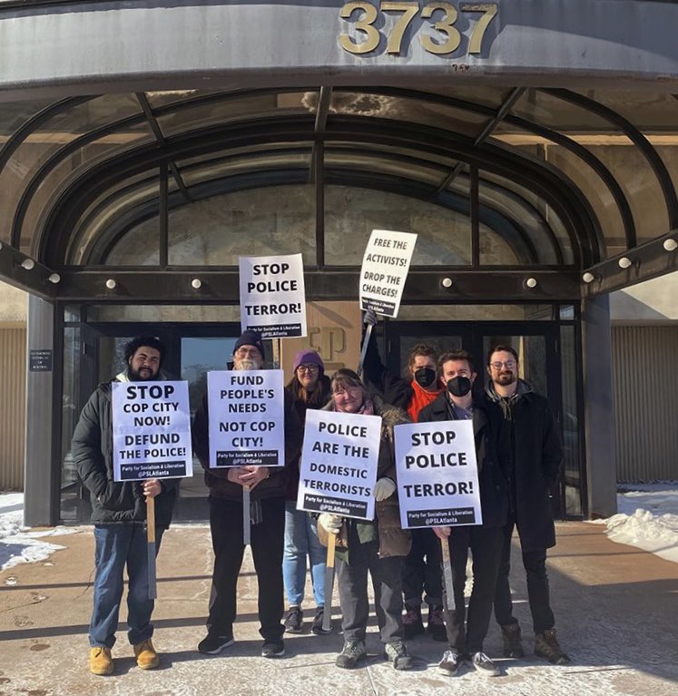 DesMoinesBLM's tweet photo. Earlier this week, our organizers joined community members in visiting local businesses that have ties with “Cop City” in solidarity with the #defendtheatlantaforest movement. There is evil in our own backyard and we are putting them on notice. https://t.co/x7zHDQjxgt