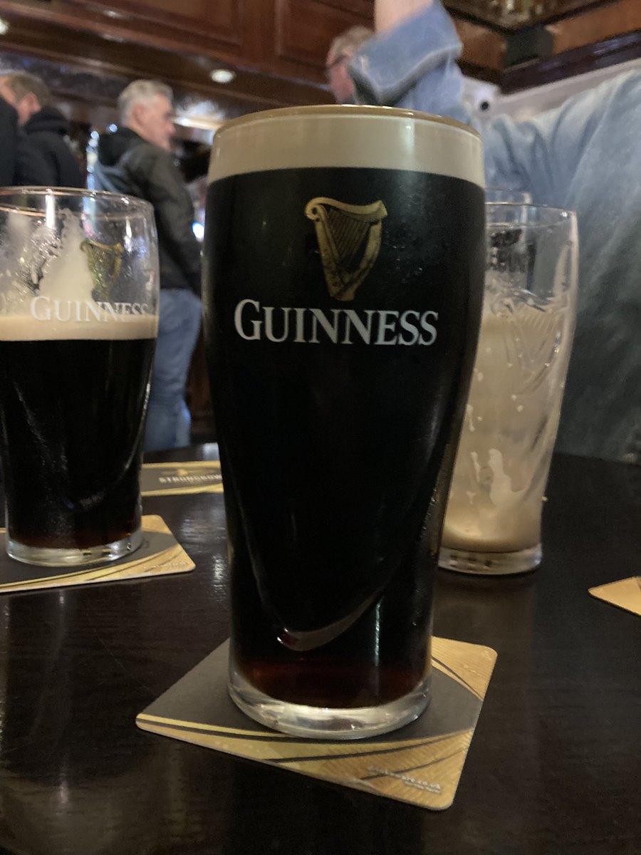longsightjimmy's tweet image. What do you do when your local that serves THE best @GuinnessIreland in #Manchester shuts for good? #Fiddlersgreen @NewsLevenshulme @Donegal_News #Donegal #Longsight #Mayo #Devod