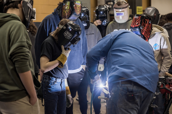 CMCSS (@cmcssinfo) on Twitter photo Clarksville High students had a hands-on introduction to welding today w/ <a href="/WesternWelding/">Western Welding Academy</a>. "It's opening their eyes and sparking an interest in something they may not have considered before." The message was clear - a career in the trades has immense value bit.ly/3HSWkML Clarksville High students had a hands-on introduction to welding today w/ <a href="/WesternWelding/">Western Welding Academy</a>. "It's opening their eyes and sparking an interest in something they may not have considered before." The message was clear - a career in the trades has immense value bit.ly/3HSWkML