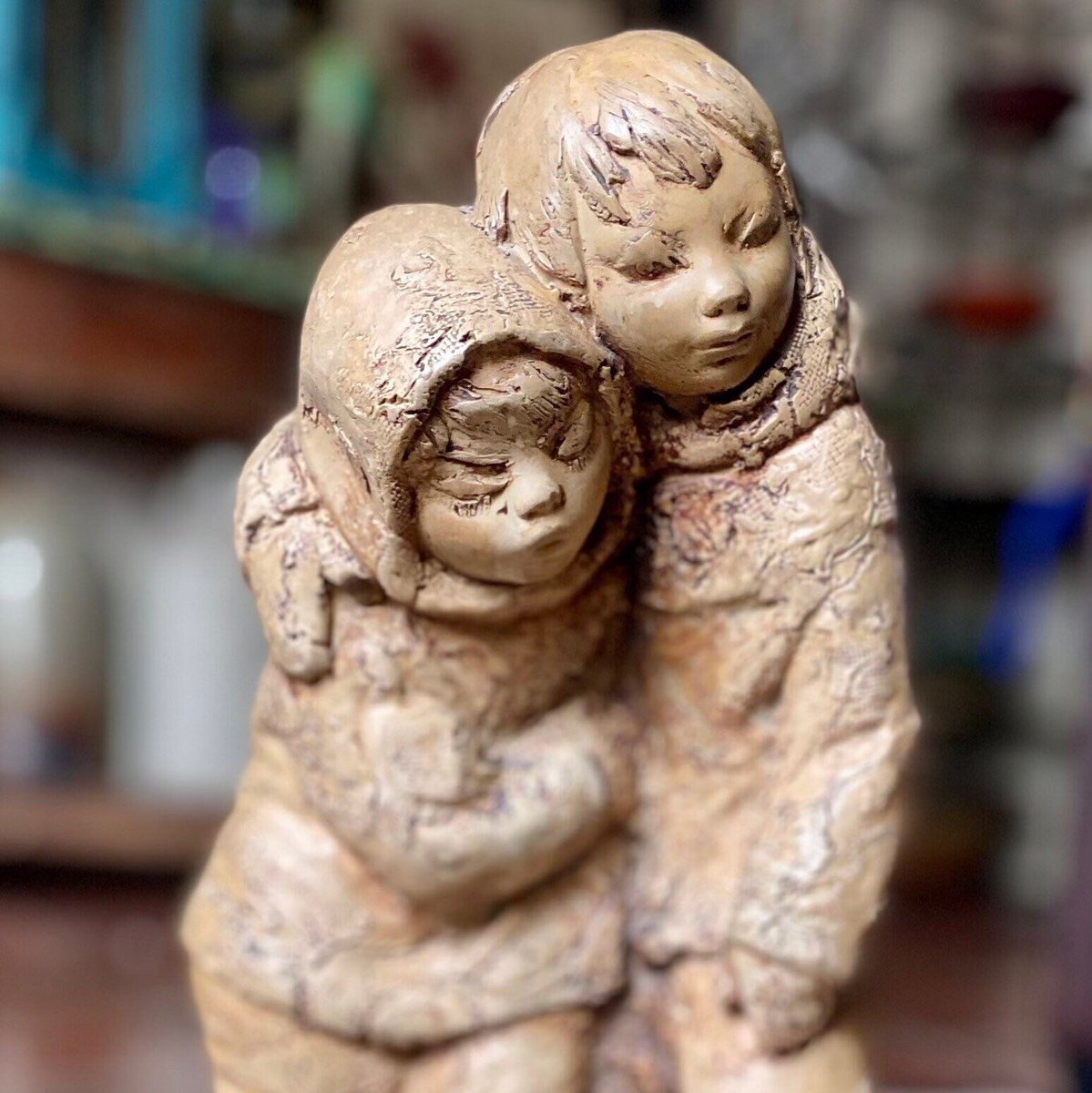 Inuit Boy and Girl Large sculpted Figure after Lladro. Illegibly signed 1973 etsy.me/3WZyIdz
#inuitstatue #handcarvedstatue #vintageart #collectiblestatues #collectibleart