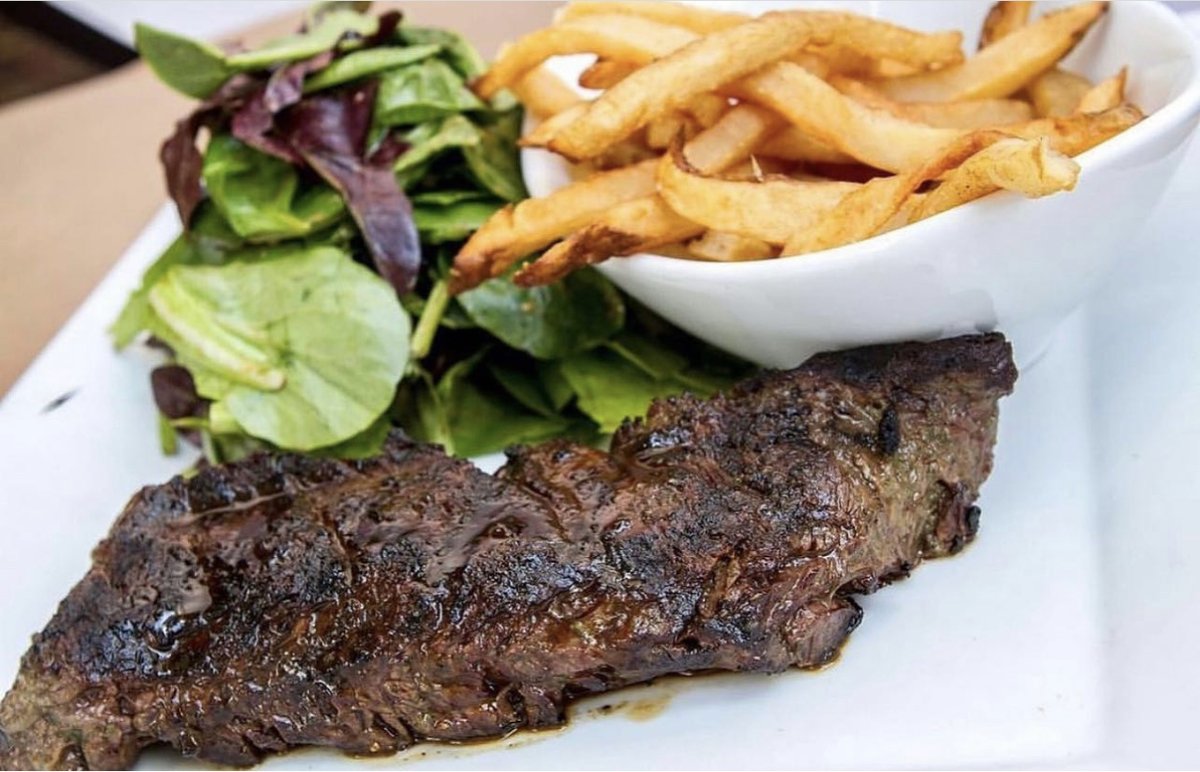 Have a bite and fall in love #steakfrites