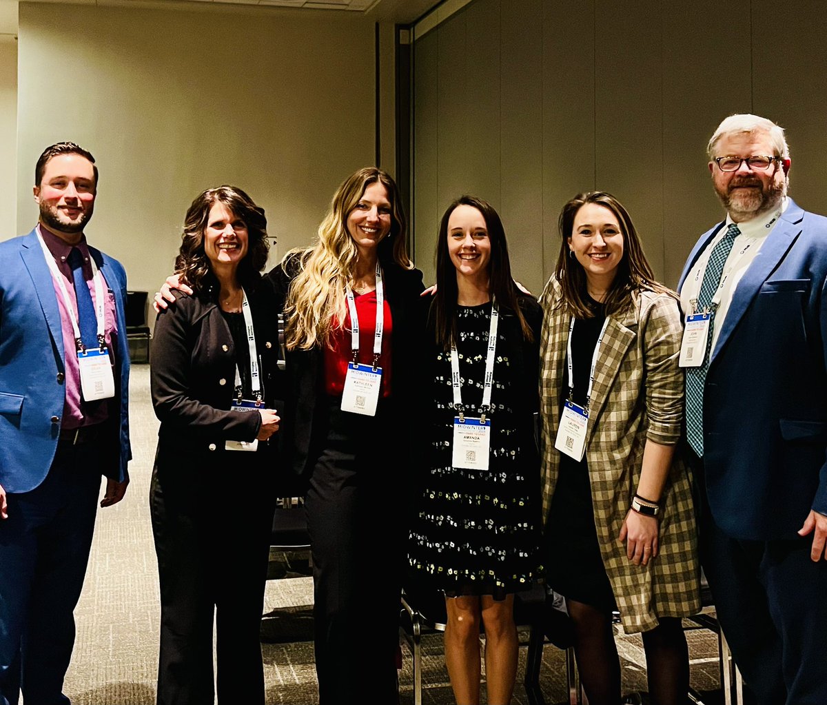 juleebroscoff's tweet image. TIA expedites instructional excellence!Kerrville Asst. Supt.Heather Engstrom, MS Teachers Amanda Barhre &amp;amp; Kathleen McKee, &amp;amp; Dir.Lauren Tilley shared the journey at #TASAMidWinter2023.Fellow @NIETteach partners @IsdCrockett Supt. Dr.John Emerich &amp;amp; Asst.Supt.Brian Aiken joined in!