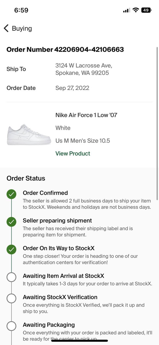 seasxn_'s tweet photo. @stockx love to know when my shoes are coming order them september 27th it been months since then where’s my money??? https://t.co/zuQ7bbO0A9