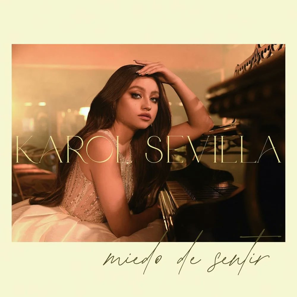¡HA VUELTO! <a href="/KarolSevilla/">KAROL SEVILLA</a> estrenará nuevo sencillo musical titulado “Miedo De Sentir” este próximo 10 de Febrero. ¡Haz Pre-Save para no perdértelo!

Click aquí: orcd.co/miedodesentir
Sigue a @KSevillaReport para más información de la artista.