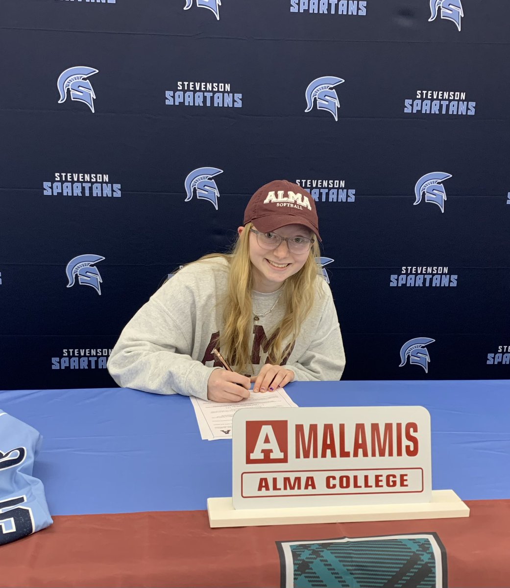 LilyMalamis's tweet photo. It’s official!! Thank you again to all my coaches and family that have helped me get to this point. I’m so excited for the fall. Go Scots!! 🤍♥️ @AlmaScotsSB @HanniganCoach @MojoMunoz18u https://t.co/Kblfb0iWYc