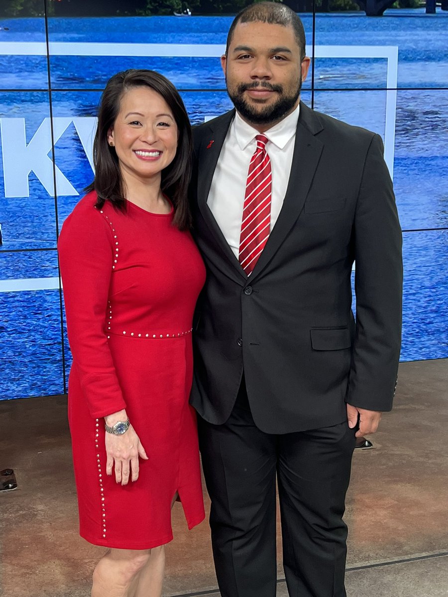 JDarensbourgWx's tweet photo. Happy for @JenniL_KVUE and I to take part in National Wear Red Day to raise awareness about the fight against heart disease, especially among women. It is the leading cause of death in Americans, and we all must do our part to help end this. #GoRedForWomen https://t.co/cJqCFb9eB1