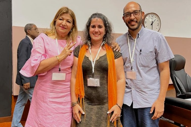 ¡Investigamos e innovamos!

Ante los desafíos de las políticas educativas y con el lema “Un mundo mejor es posible”, expresamos nuestra voluntad para trabajar juntos por una meta en común: Cumplir con los Objetivos de Desarrollo Sostenible de las Naciones Unidas. <a href="/NicolasMaduro/">Nicolás Maduro</a>