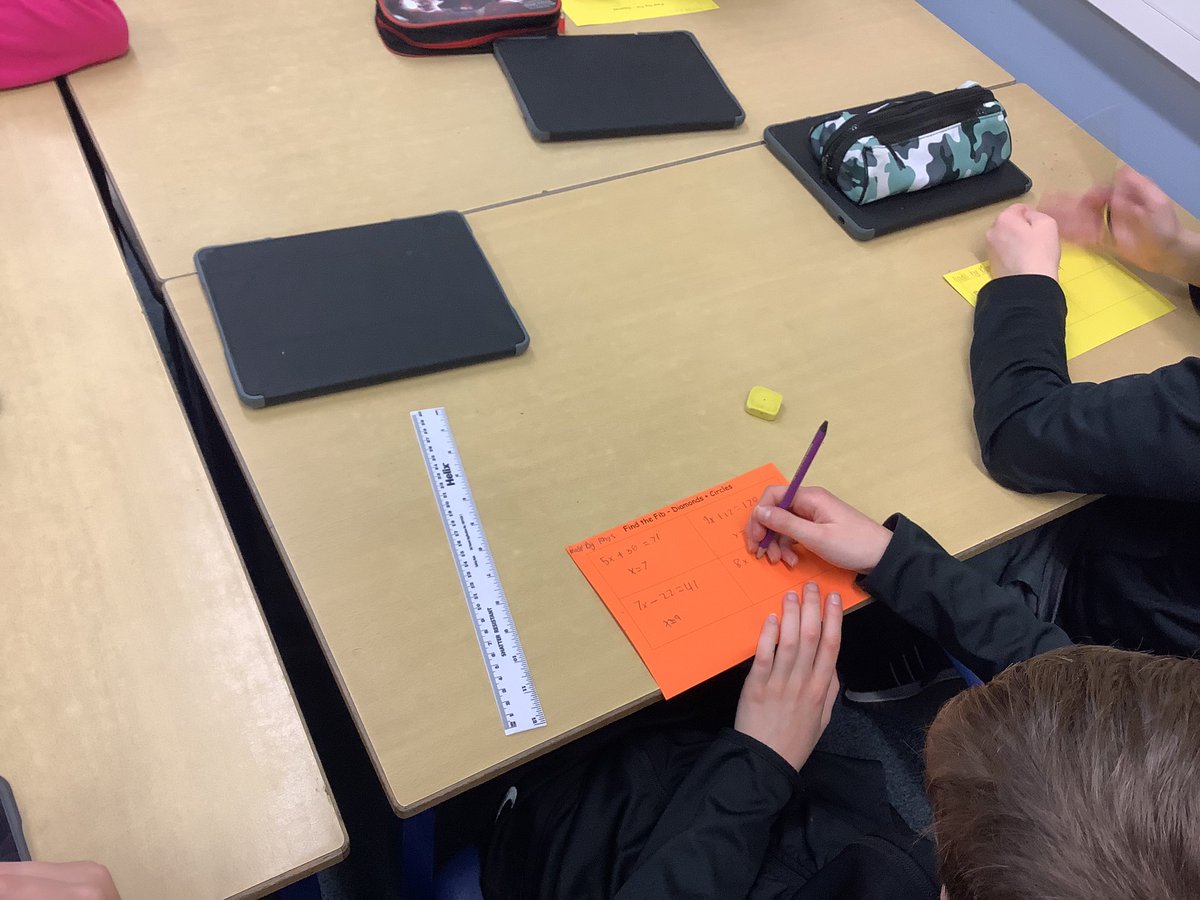 DeanburnPS_P3's tweet photo. Creating our own ‘Find the Fib’ for a peer to solve, focusing on accuracy and ensuring we double check our calculations before sharing them! So nice to see the confidence and enjoyment pupils are experiencing with algebra! #numeracy #algebra #equations #workitout #findthefib https://t.co/Yff2TnjGv0