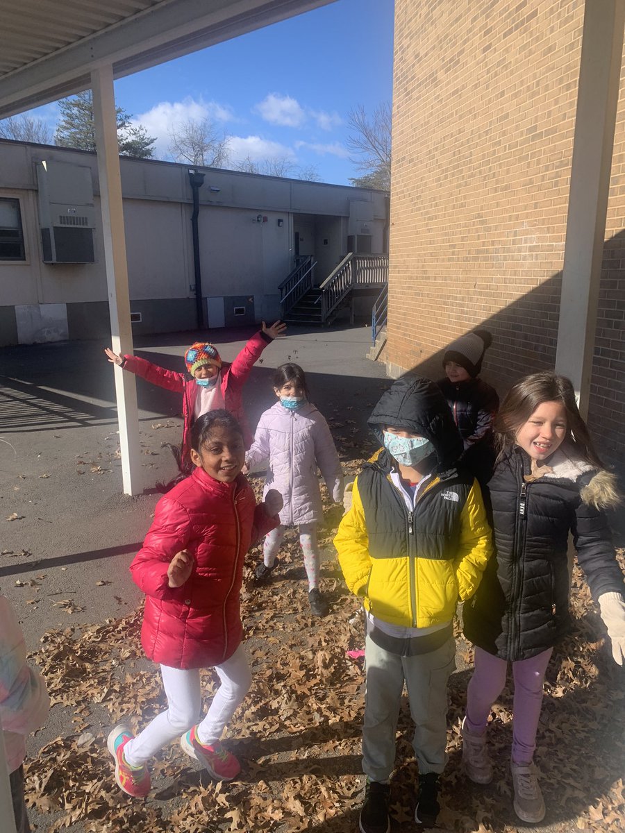 Just a little cold at recess today, but ss still have fun! <a href="/oakhilles/">Oak Hill Elementary</a>