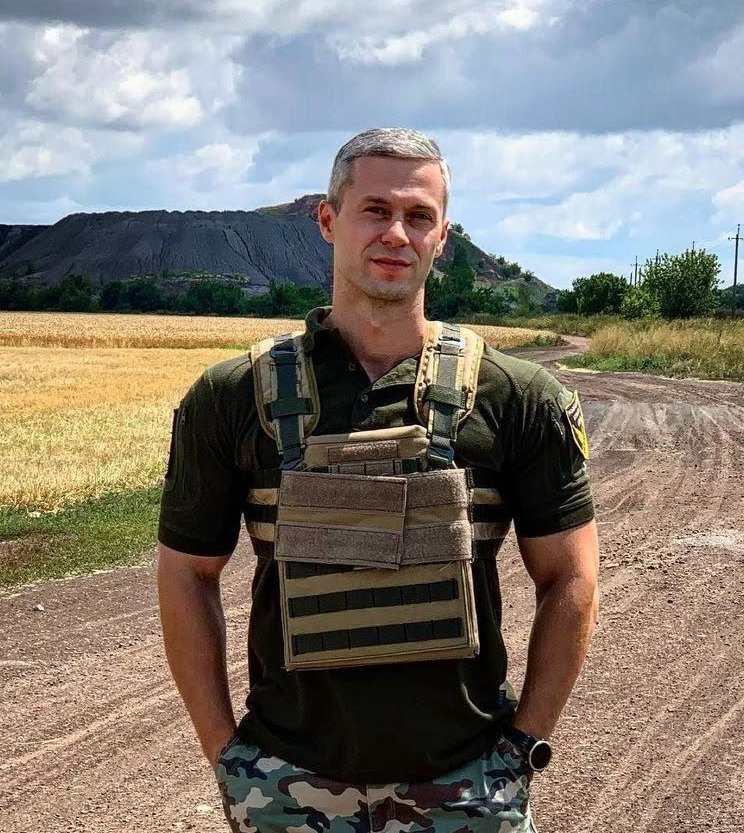 Dmytro Pidoprigora, bodybuilding championship winner, died in Luhansk region fighting ruzZian invaders. Are we gonna let ruzZian athletes compete in the Olympics?
Why is it always Poland & the Baltic countries that show more balls/ovaries to boycott ruzZia?
#lviv #banrussiansport