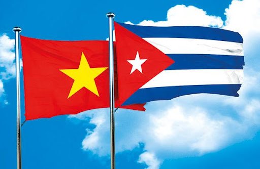 #Cuba El <a href="/PartidoPCC/">Partido Comunista de Cuba</a> felicita al hermano Partido Comunista de #Vietnam en el 93 aniversario de su fundación. 
La amistad y la solidaridad entre nuestros pueblos, forjada por Fidel y Ho Chi Minh, son inquebrantables. #CubaViveYAbraza #JuntarYVencer