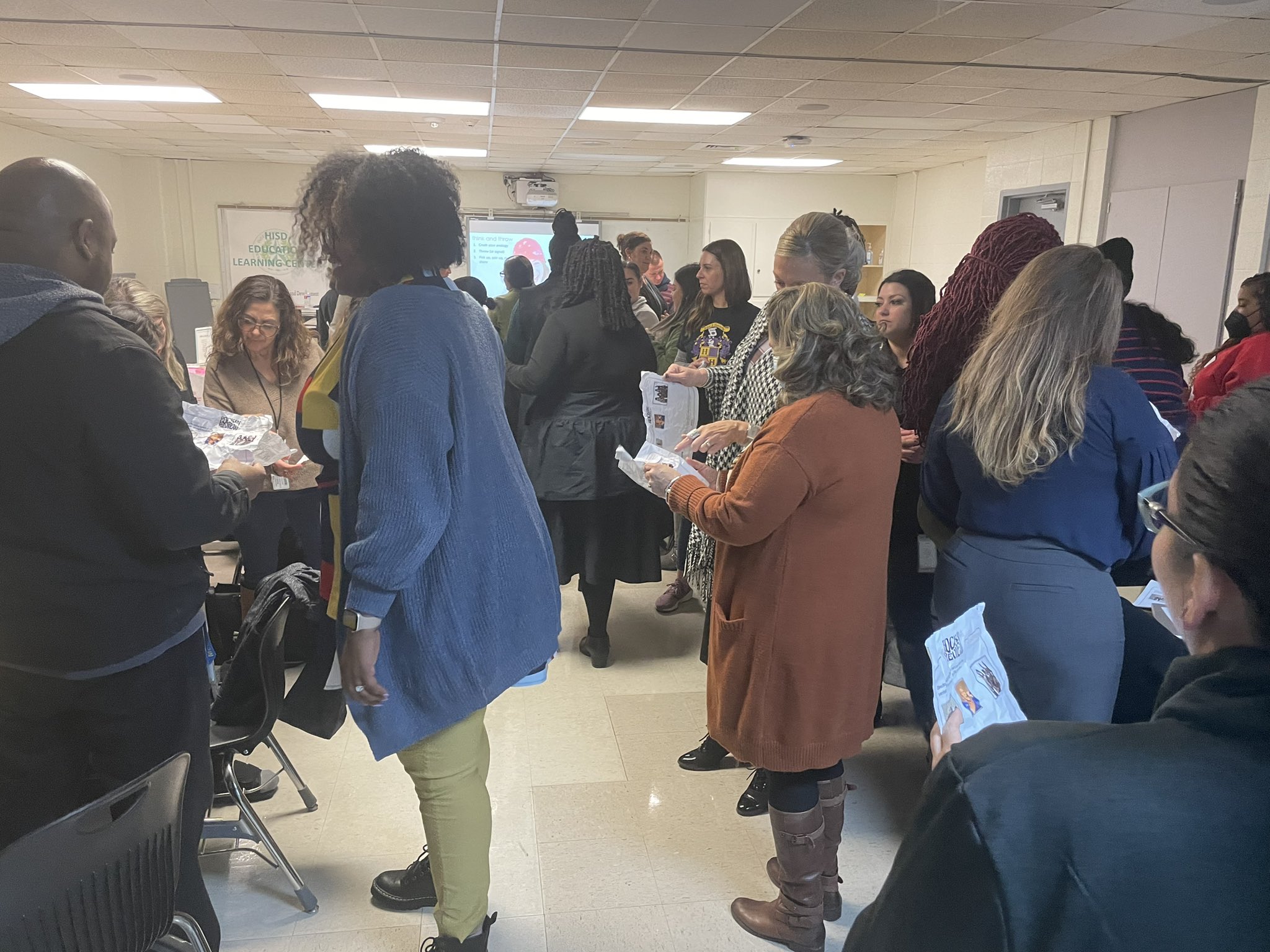 Demetria Williams on Twitter "HISDElementary2 Tier II leaders deep in