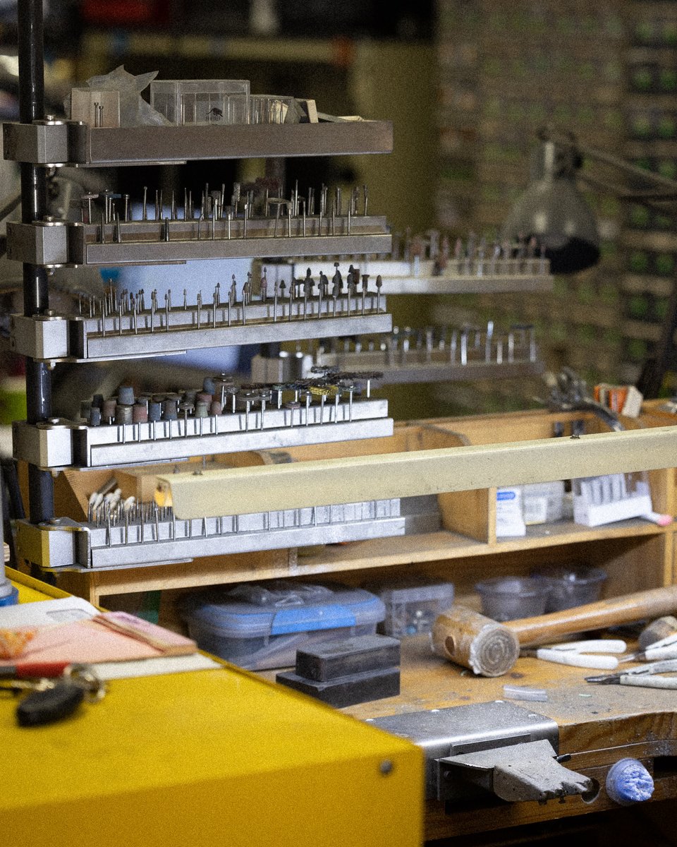 WH_Studio's tweet image. From our production studio to your wrist! Here are some scenes from our jewelry workshop as we wrap up the last few bracelets for this week. Lots of care, pride, and detail go into every single piece. 

#WilliamHenryStudio #WilliamHenryJewelry #BeSharp