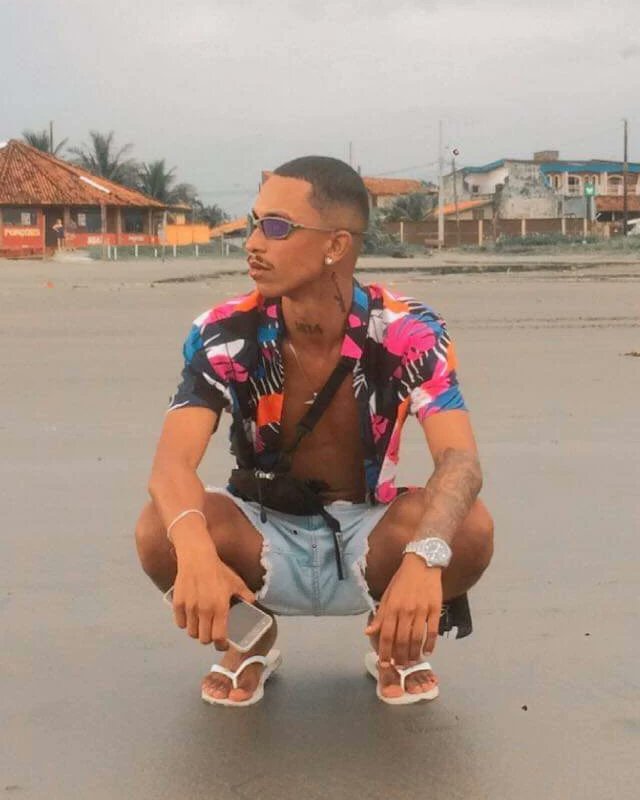 dDoisff_'s tweet photo. Summer paradise☀️🌊 https://t.co/YxnYBern4Q